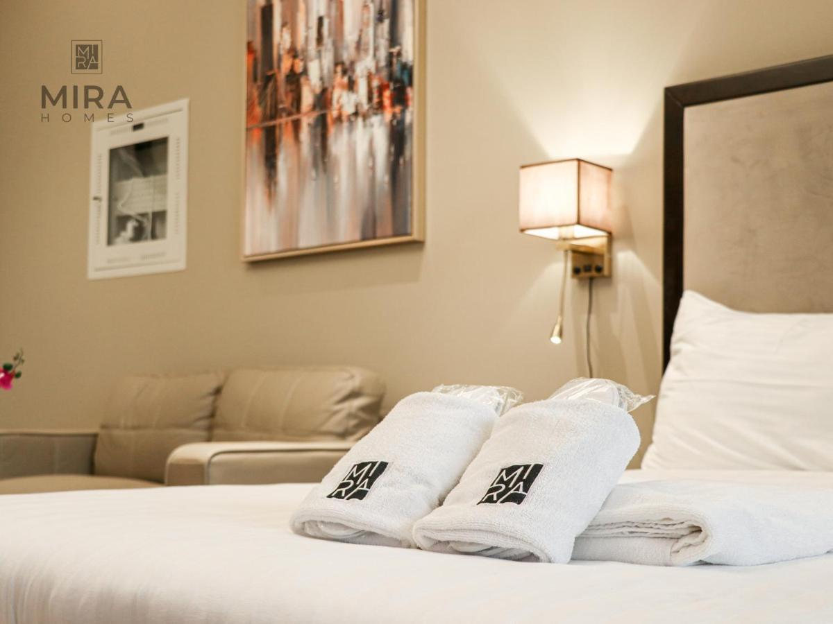 Mira Holiday Homes - Lovely Studio With Burj Khalifa View Dubai Exterior foto